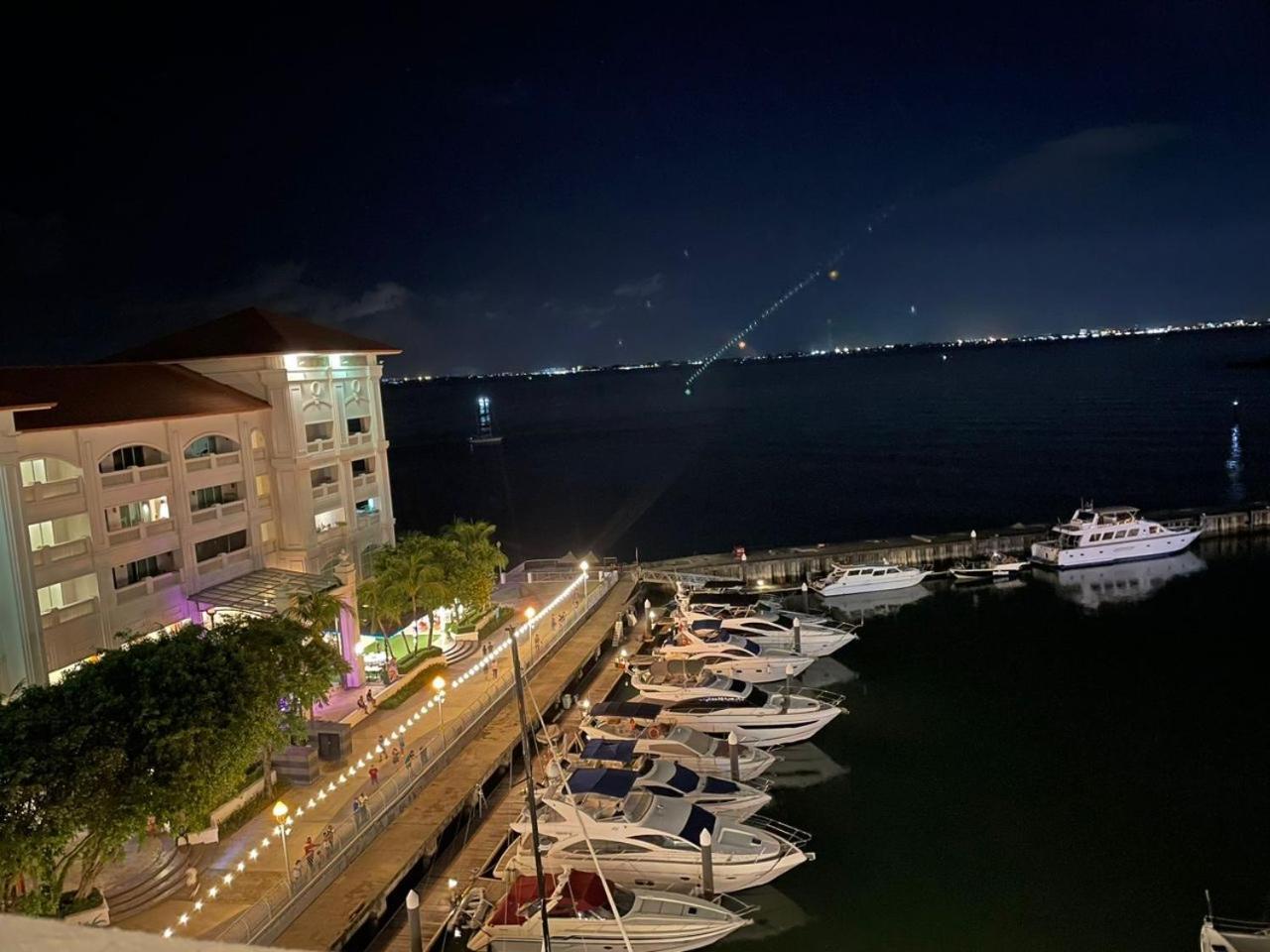 Apartment 2bedroom Seaview @ Straits Quay Bagan Jermal